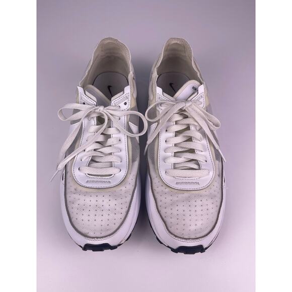 Nike Waffle One Women’s White Mesh Sneakers Size 10 Style DC2533-103 - Picture 2 of 10